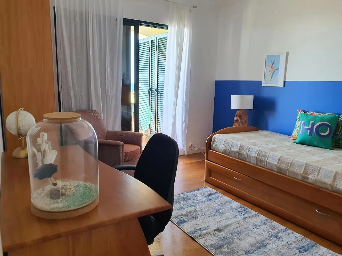 Luzia'S Apartment - 2 Bedroom Apartment Sleeps 4 Funchal