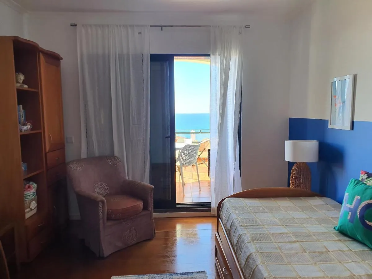 Luzia'S Apartment - 2 Bedroom Apartment Sleeps 4 Funchal  Portugal