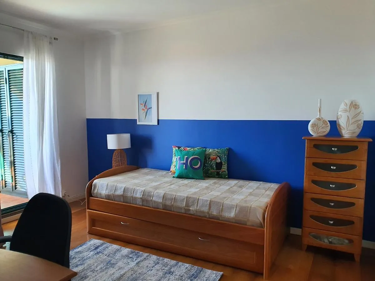 Luzia'S Apartment - 2 Bedroom Apartment Sleeps 4 Funchal  Portugal
