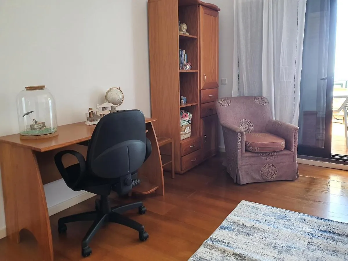 Luzia'S Apartment - 2 Bedroom Apartment Sleeps 4 Funchal